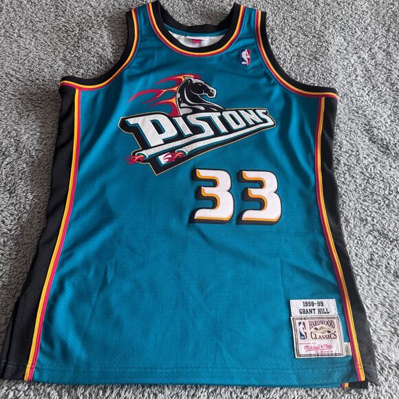 Authentic Mitchell & Ness Grant Hill NBA Detroit Pistons 98-99 Away Jersey Sz 44 - Picture 1 of 13